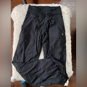 Lululemon size 2 Studio Pants in black